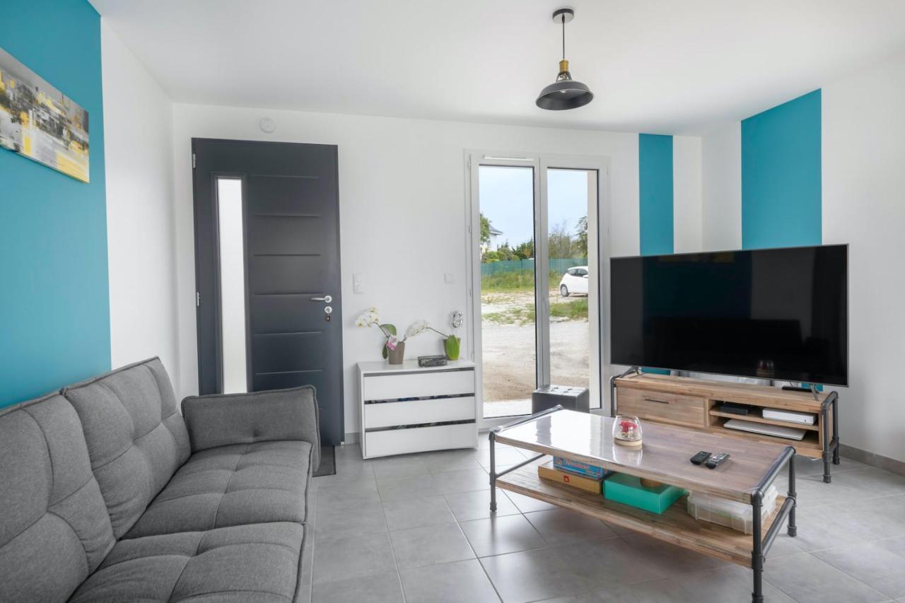 Maison Moderne Pour 7 Personnes A サン・ミシェル・シェフ・シェフ エクステリア 写真