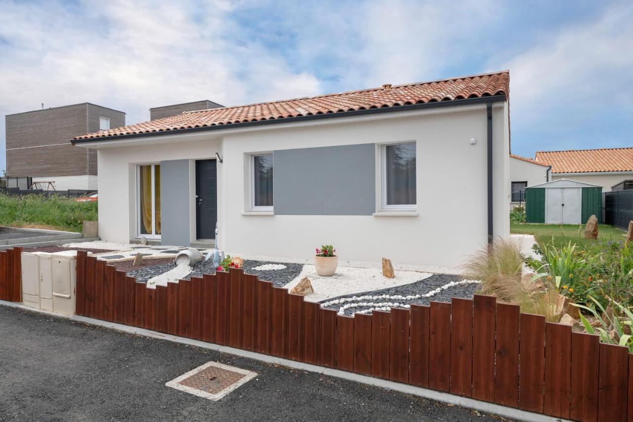 Maison Moderne Pour 7 Personnes A サン・ミシェル・シェフ・シェフ エクステリア 写真